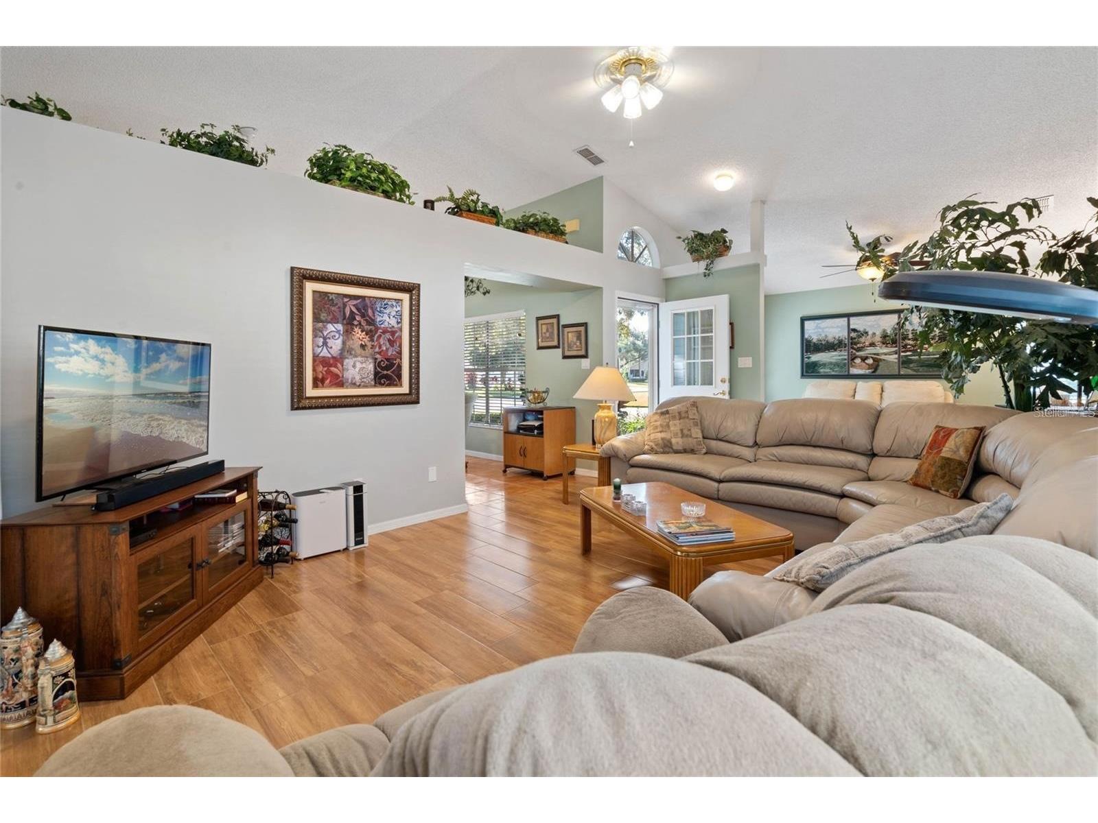 25300 Hibiscus Street Leesburg FL 34748 TB8460495 image4