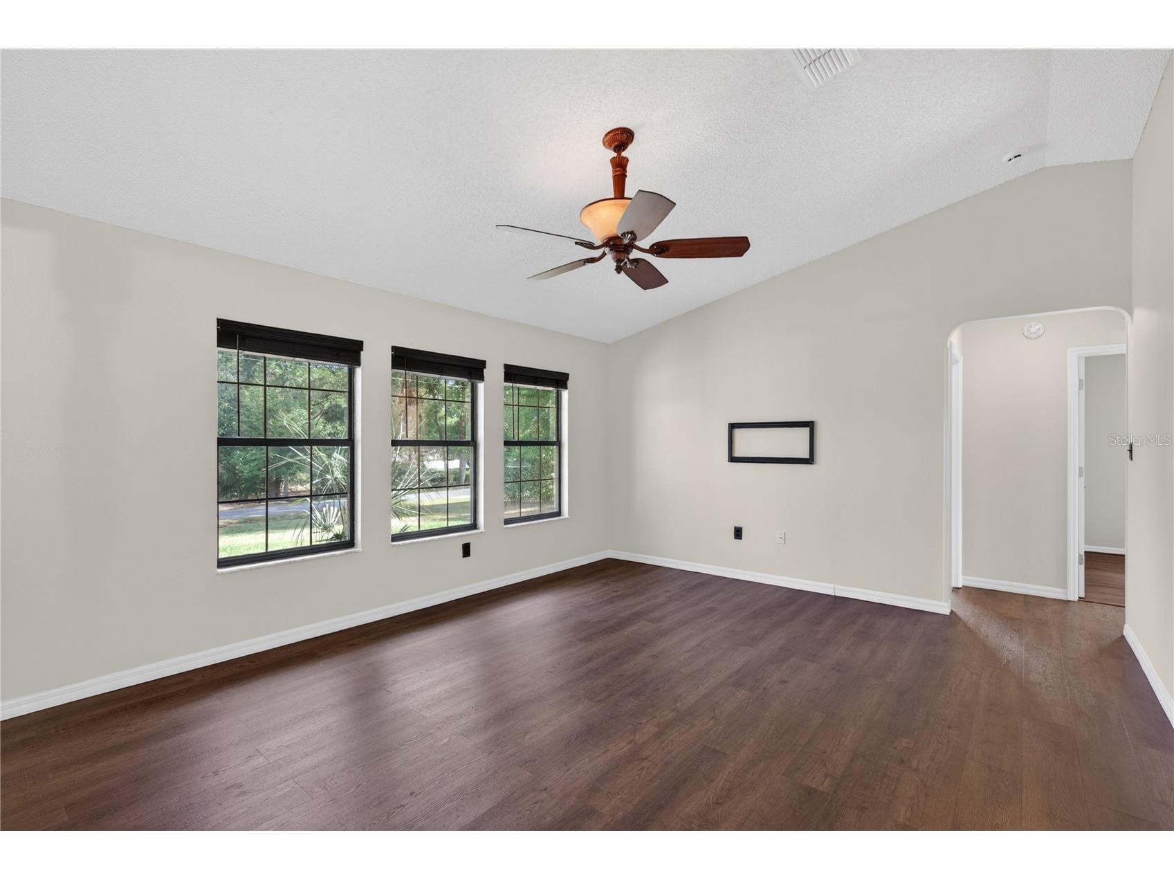 25302 Glen Eagles St Sorrento FL 32776 G5111656 image7