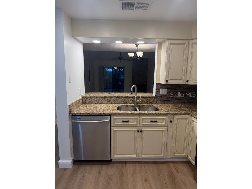 25307 Northlake Drive #307 Sanford FL 32773 - LAKE MINNIE R4910470 image11