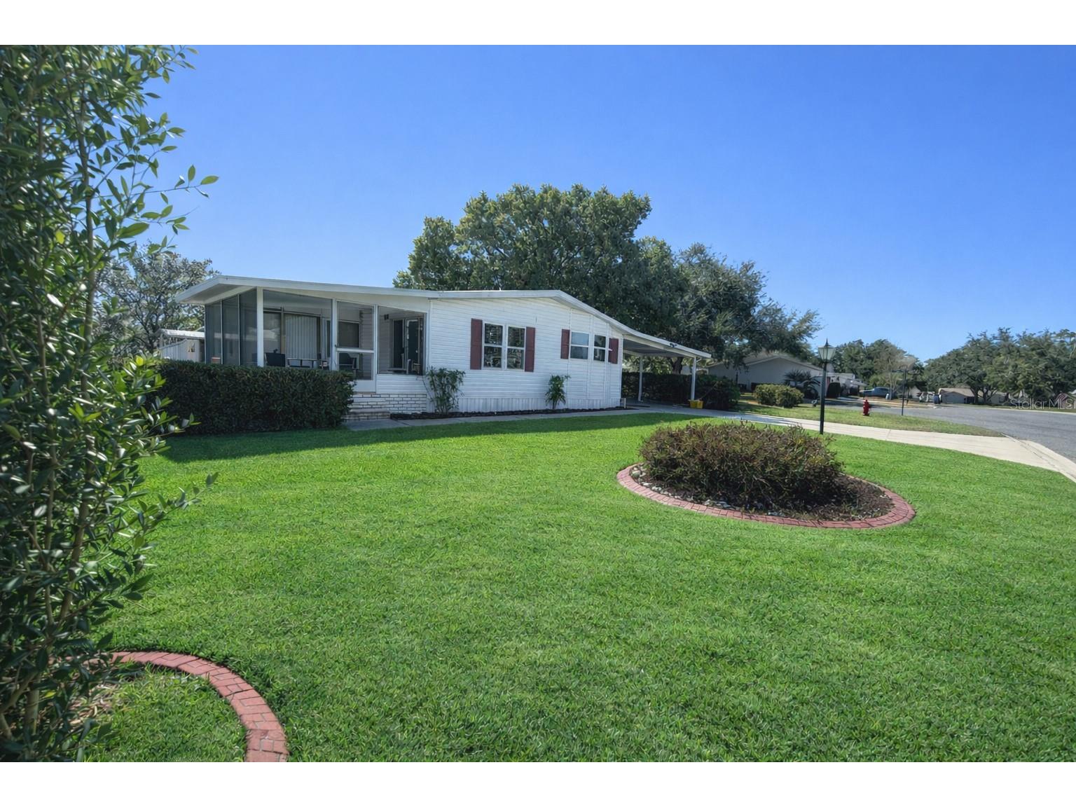 25308 Casa Del Lago Lane Leesburg FL 34748 G5107740 image2