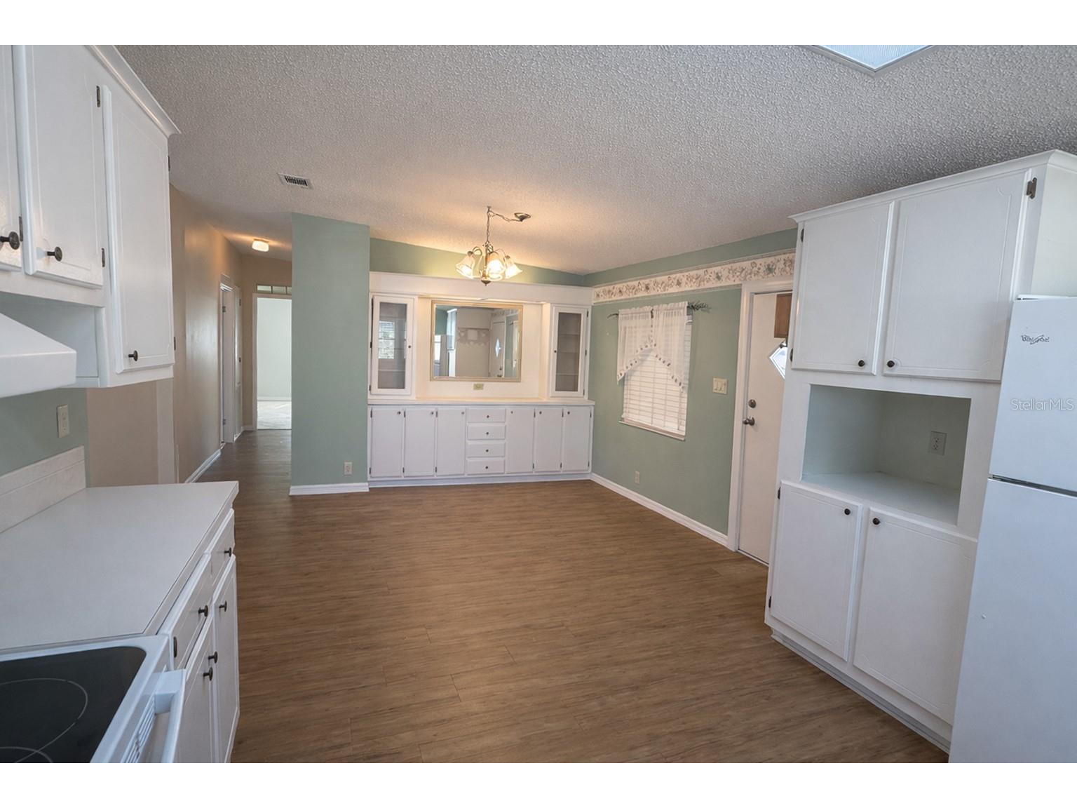 25308 Casa Del Lago Lane Leesburg FL 34748 G5107740 image8