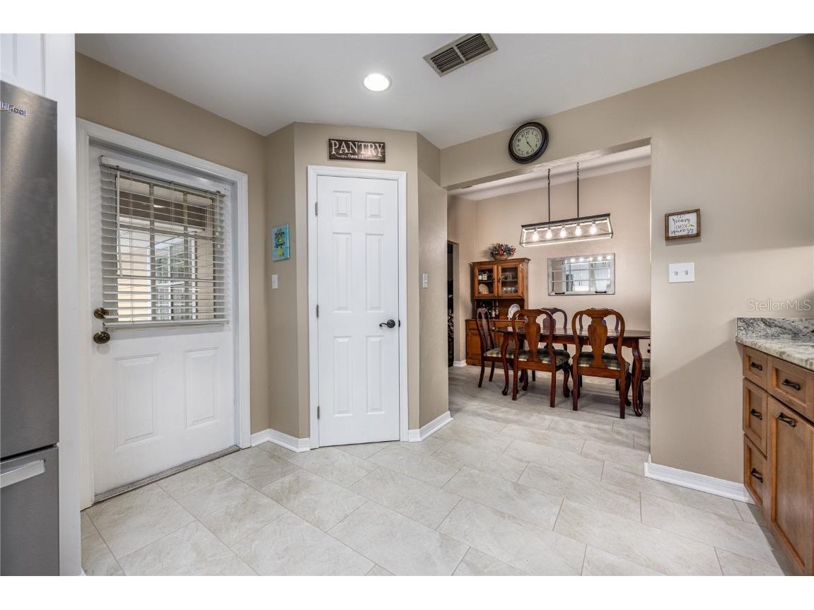 25308 SW 17th Avenue Newberry FL 32669 GC531952 image18