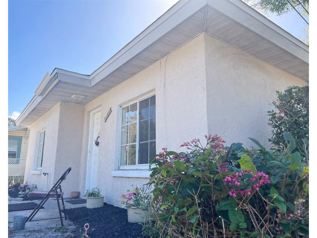 2531 8th Avenue W Bradenton FL 34205 U8222185 image1