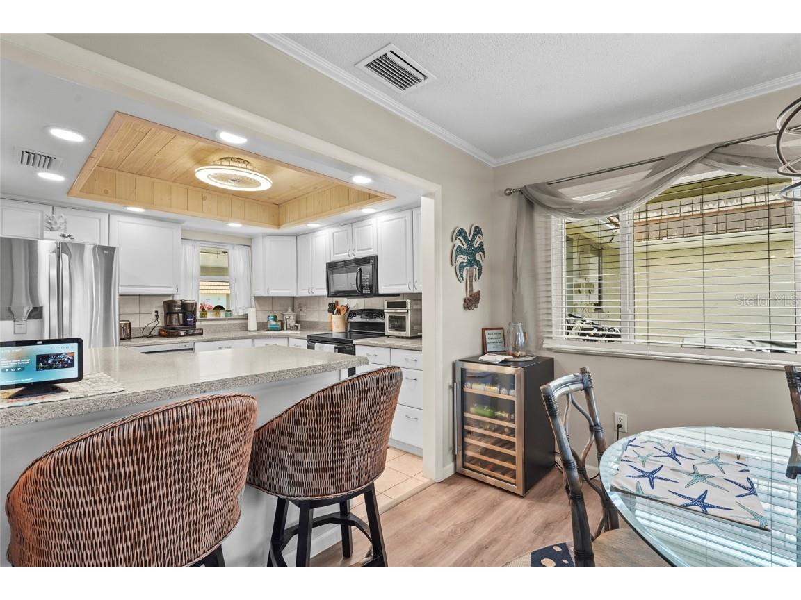 2531 Riverbluff Parkway #V181 Sarasota FL 34231 A4673298 image14
