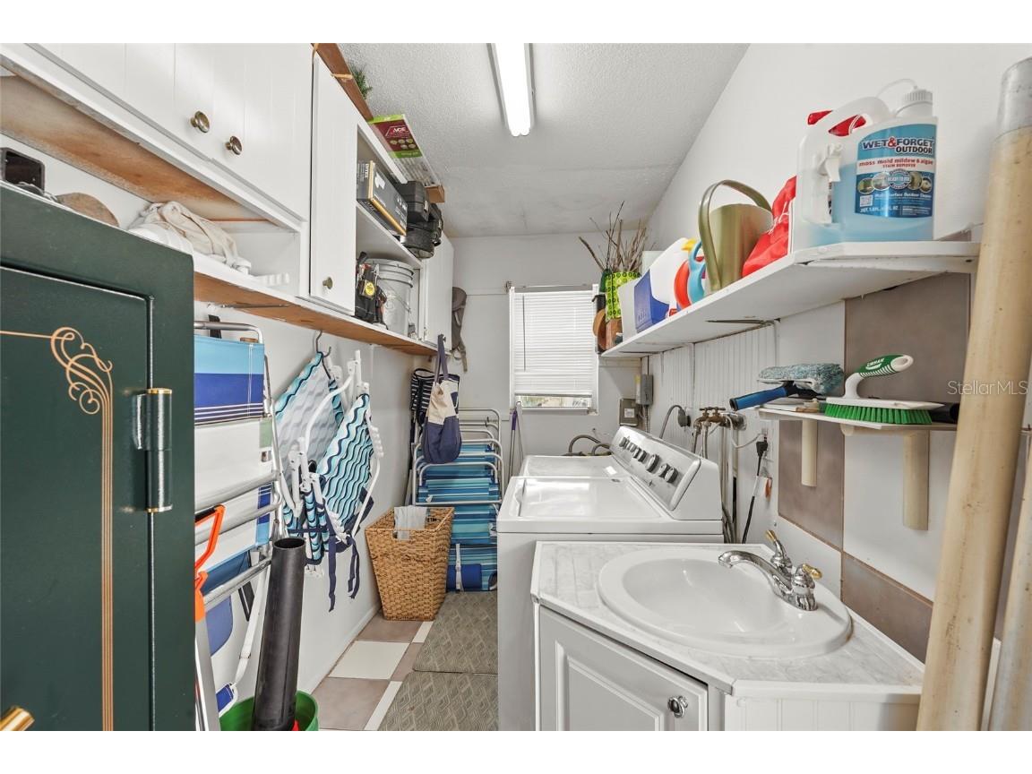 2531 Riverbluff Parkway #V181 Sarasota FL 34231 A4673298 image37