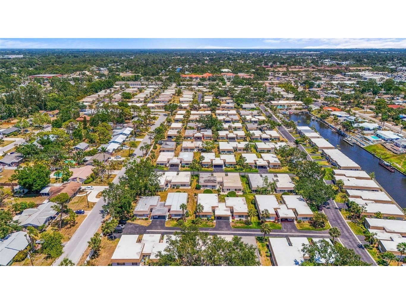 2531 Riverbluff Parkway #V181 Sarasota FL 34231 A4673298 image49