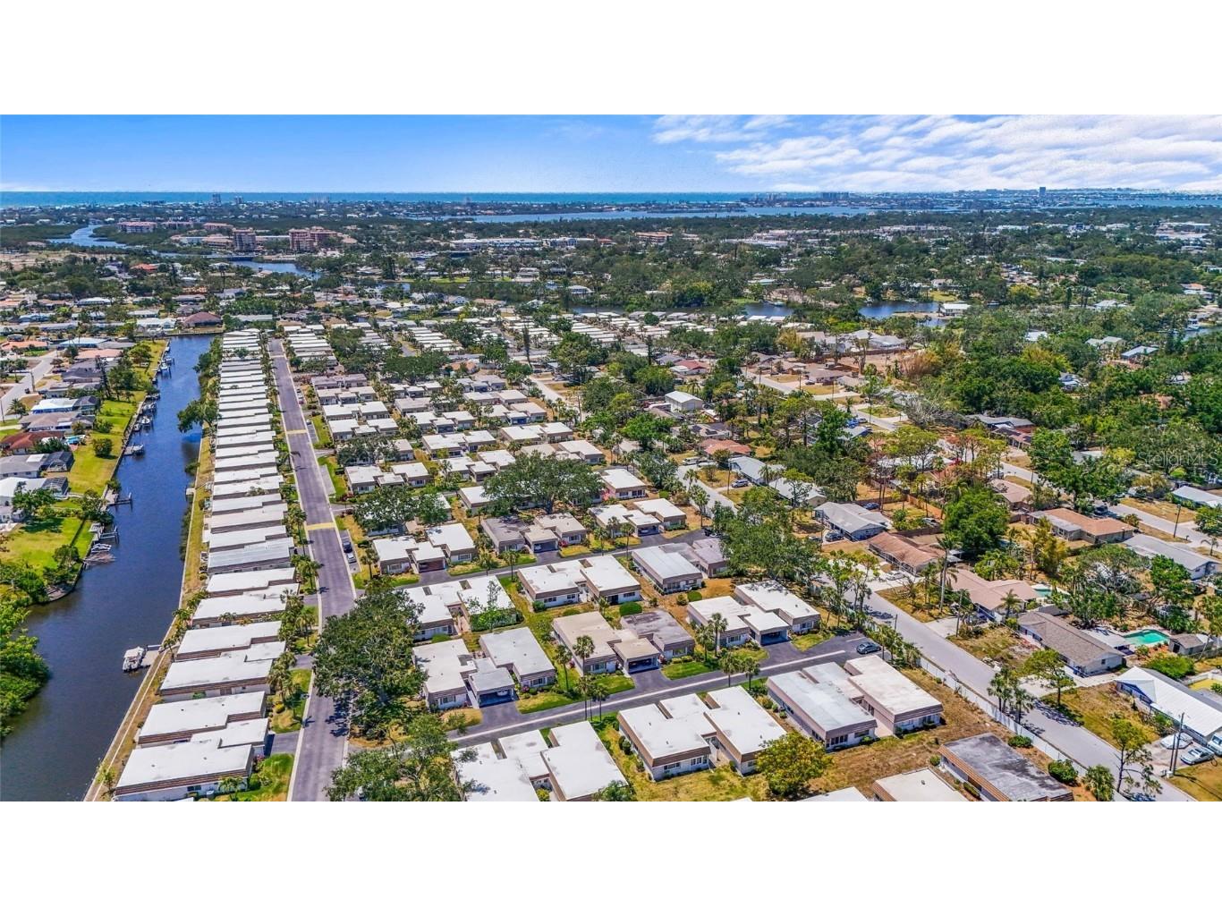 2531 Riverbluff Parkway #V181 Sarasota FL 34231 A4673298 image52