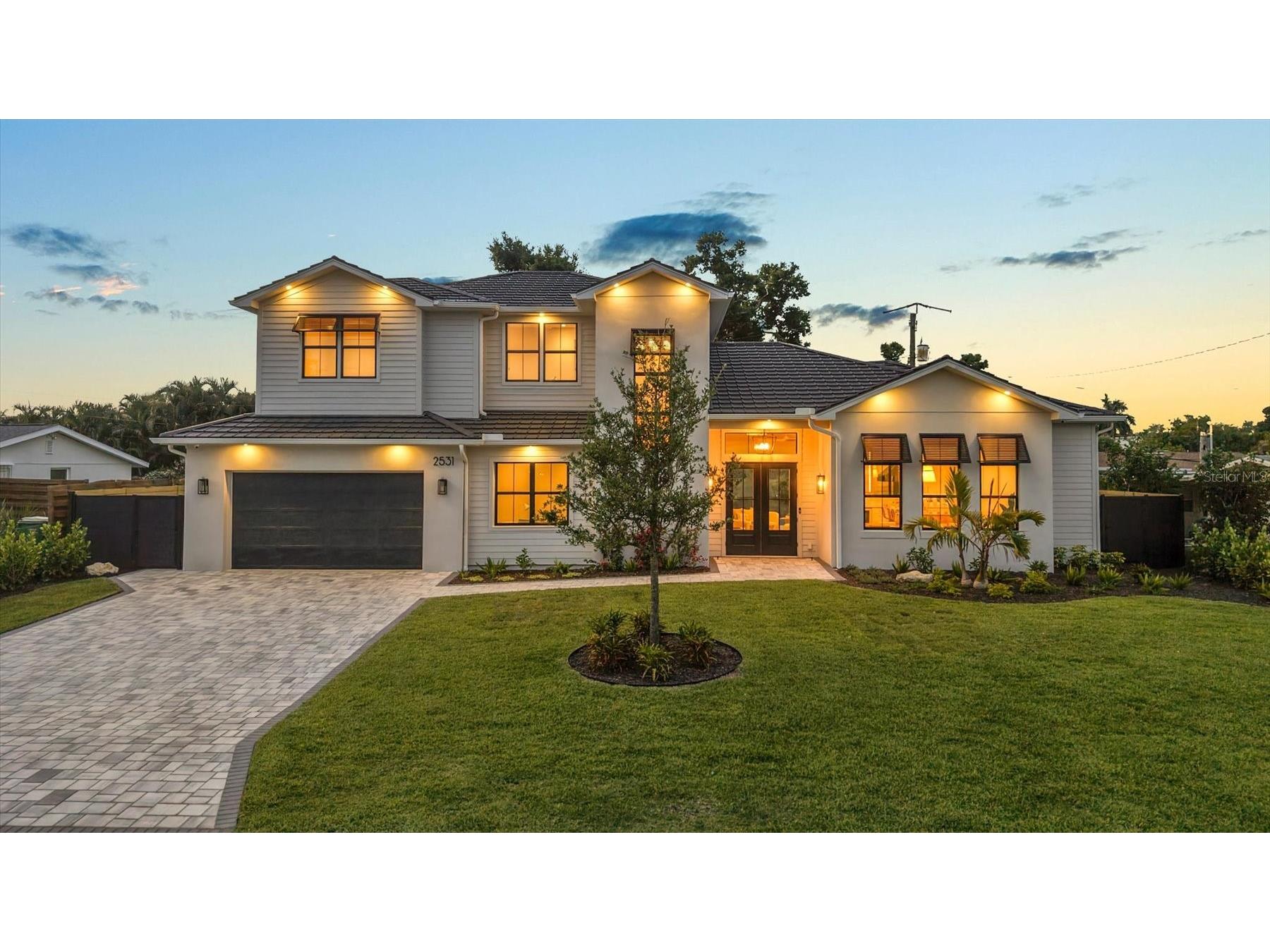 2531 Wisteria Street Sarasota FL 34239 A4694903 image1