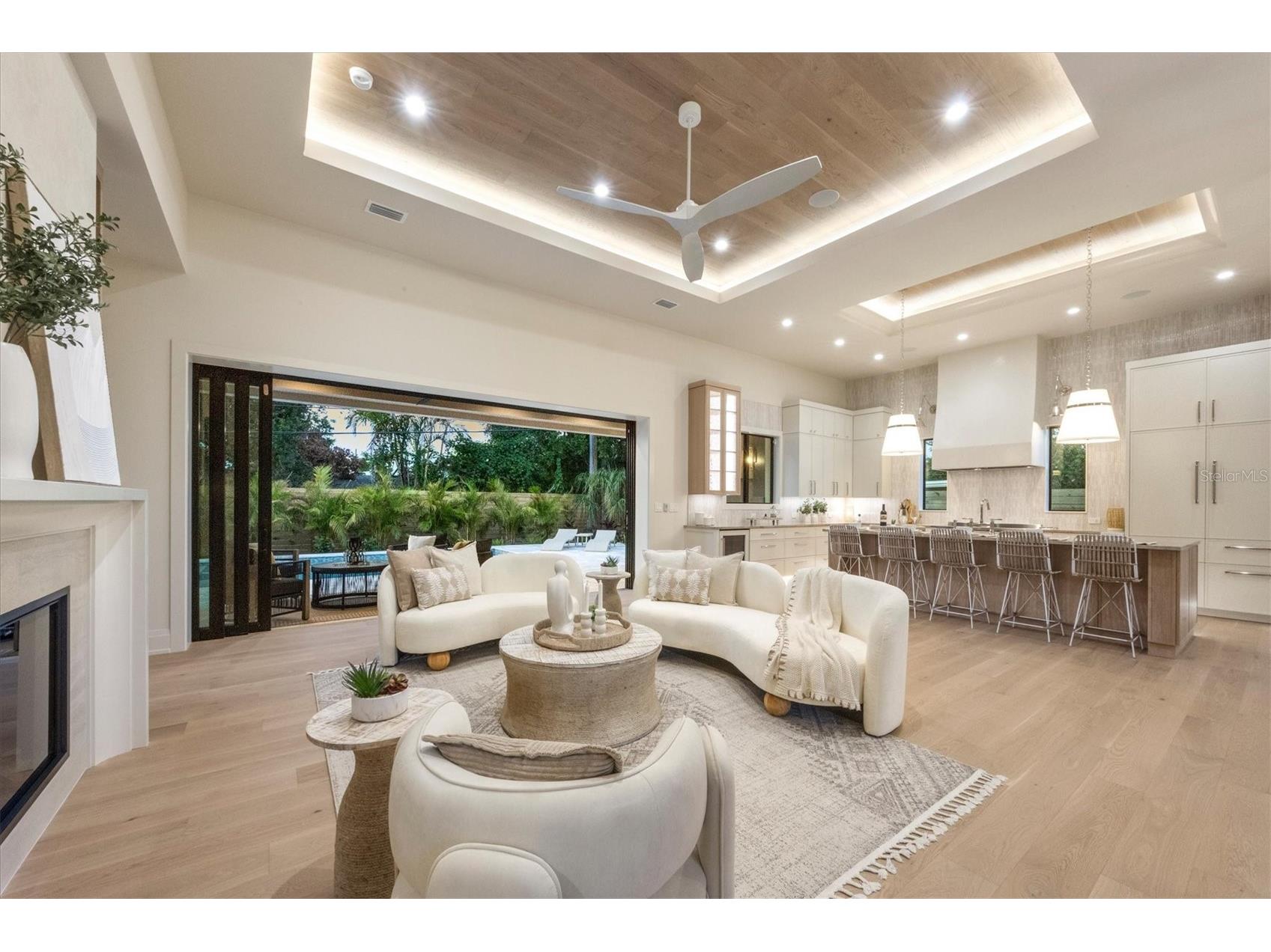 2531 Wisteria Street Sarasota FL 34239 A4694903 image55