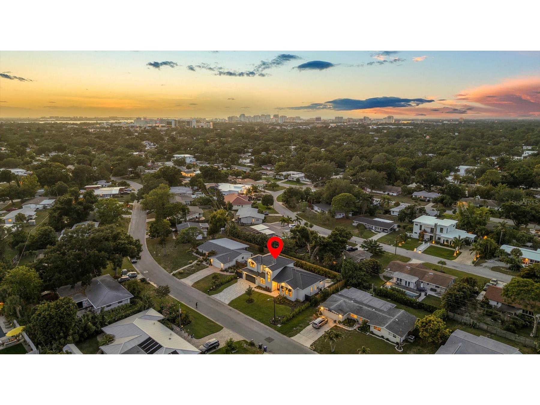 2531 Wisteria Street Sarasota FL 34239 A4694903 image66