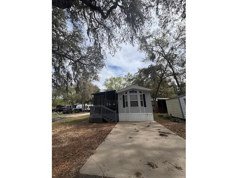 25316 140th Place NE #335 Salt Springs FL 32134 - LITTLE LAKE KERR OM723654 image3