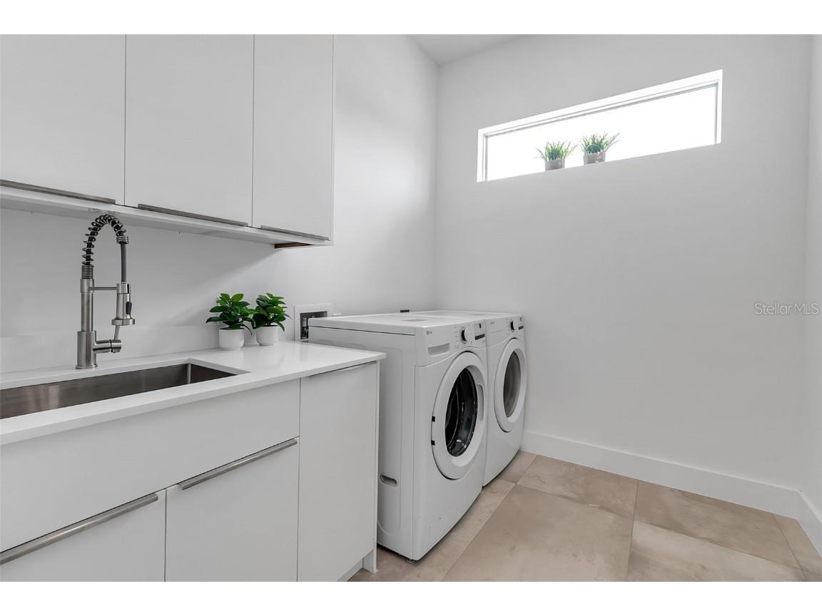 2532 Fruit Tree Drive Sarasota FL 34239 A4662213 image15