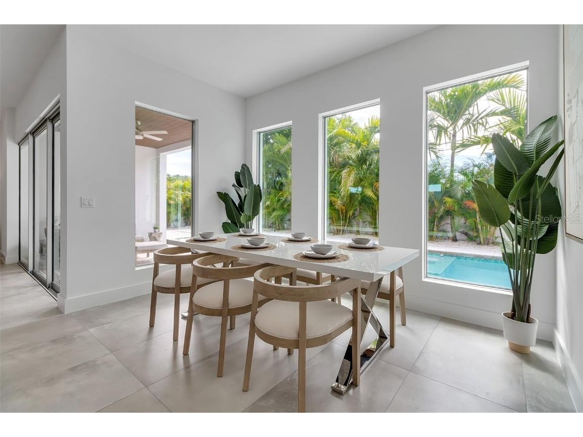 2532 Fruit Tree Drive Sarasota FL 34239 A4662213 image17