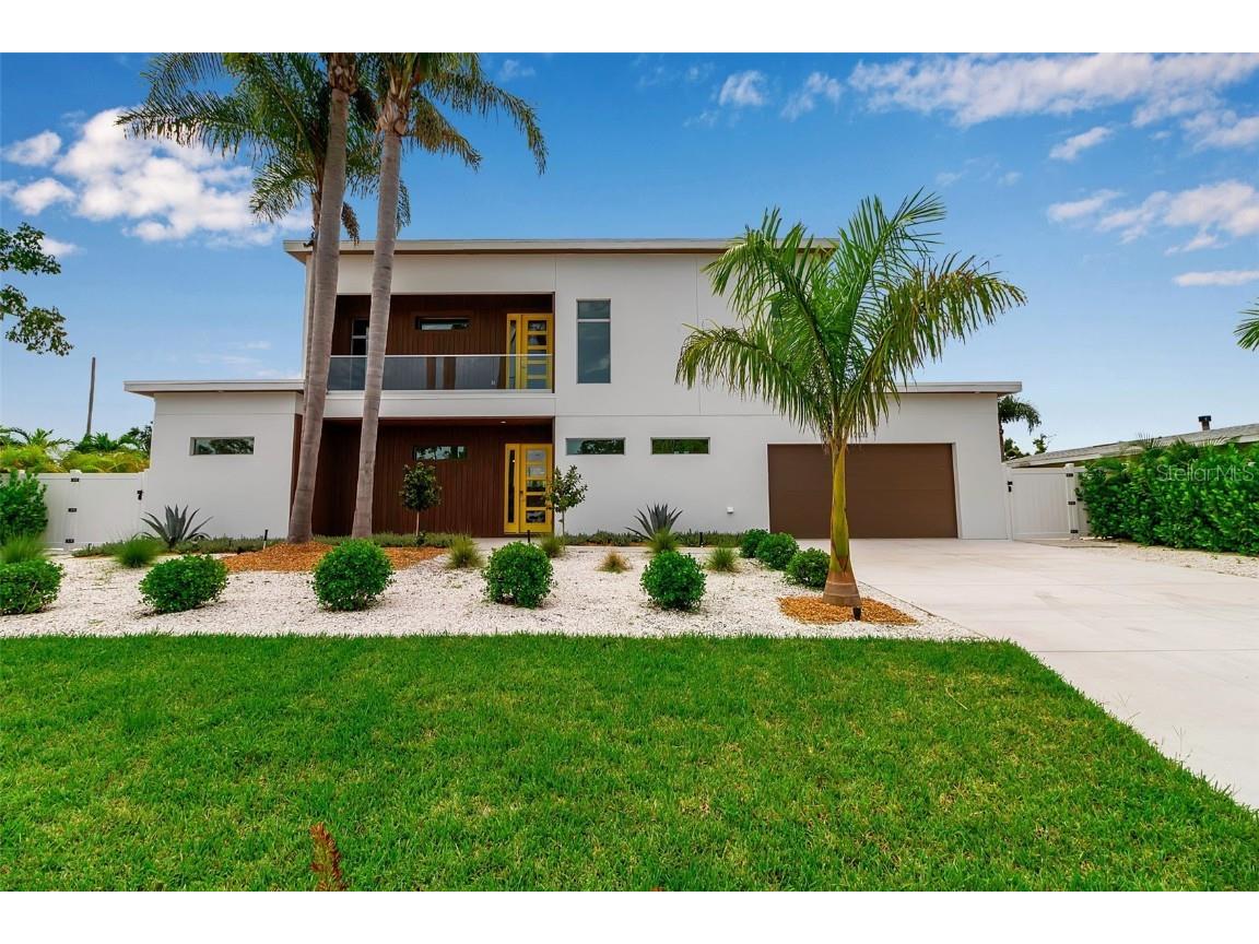 2532 Fruit Tree Drive Sarasota FL 34239 A4662213 image2