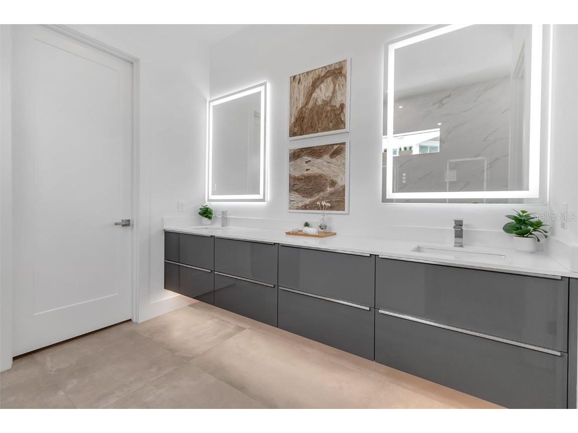 2532 Fruit Tree Drive Sarasota FL 34239 A4662213 image21