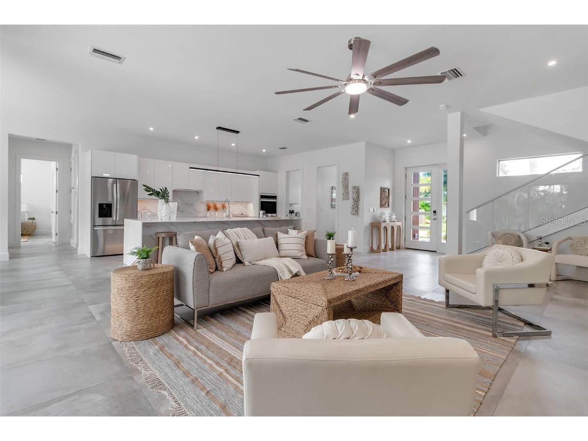 2532 Fruit Tree Drive Sarasota FL 34239 A4662213 image7