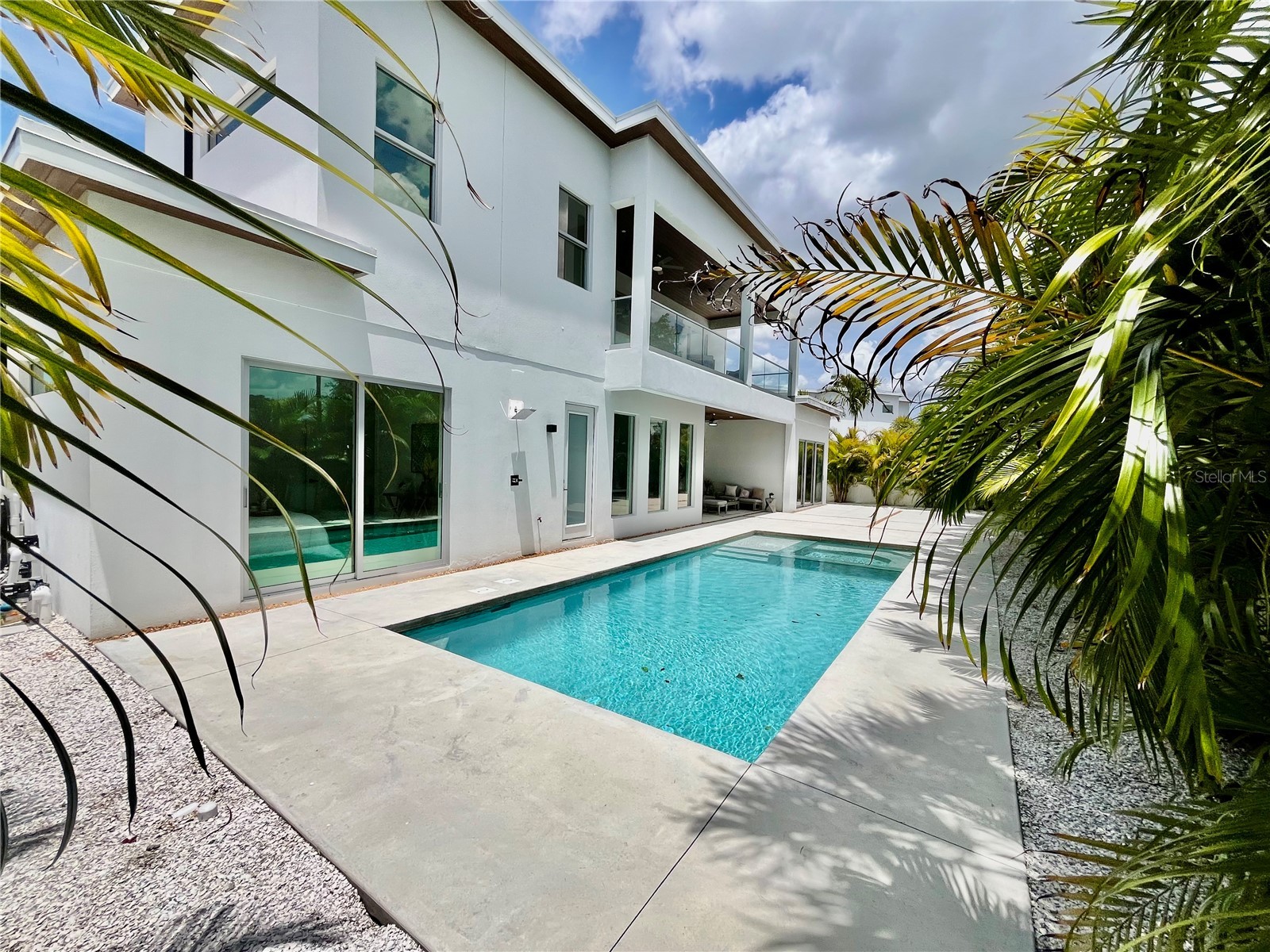 2532 Fruit Tree Drive Sarasota FL 34239 A4692314 image17