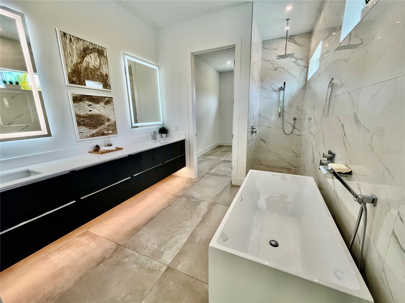 2532 Fruit Tree Drive Sarasota FL 34239 A4692314 image21