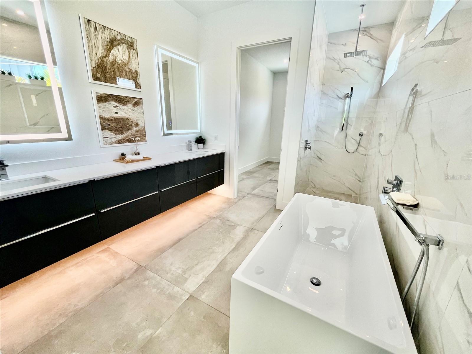 2532 Fruit Tree Drive Sarasota FL 34239 A4692314 image23