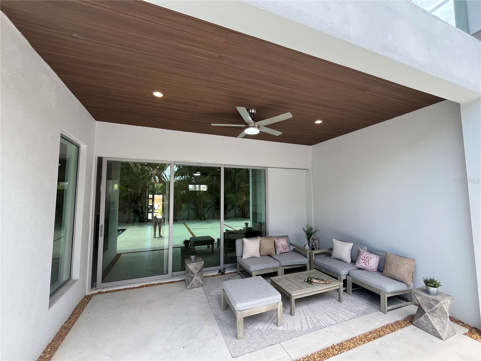 2532 Fruit Tree Drive Sarasota FL 34239 A4692314 image39