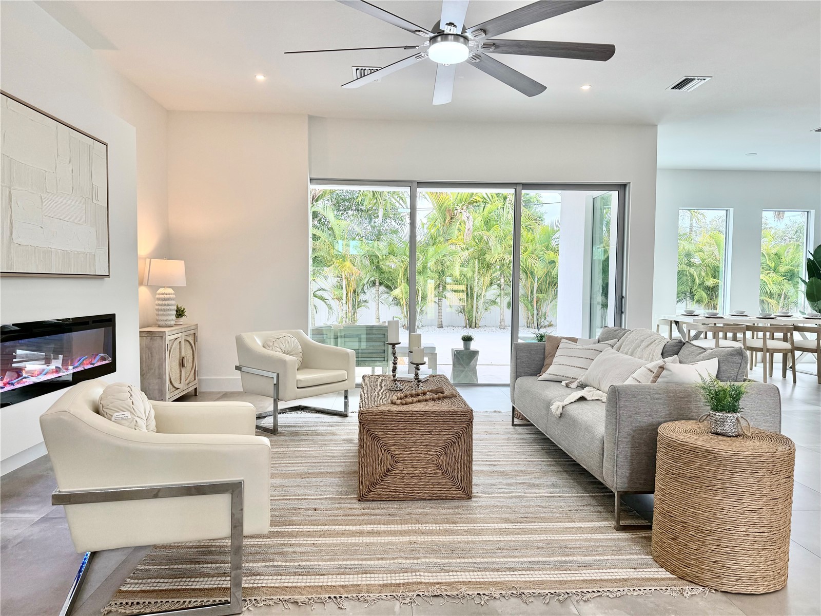 2532 Fruit Tree Drive Sarasota FL 34239 A4692314 image4