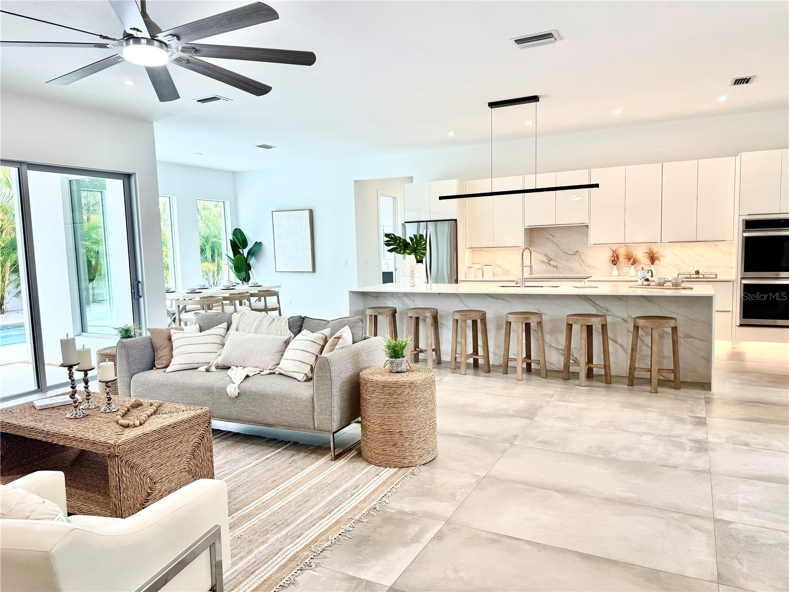 2532 Fruit Tree Drive Sarasota FL 34239 A4692314 image5