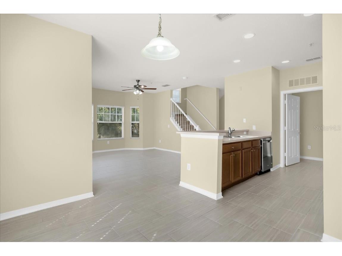 2532 Grand Central Parkway #1 Orlando FL 32839 S5137666 image12