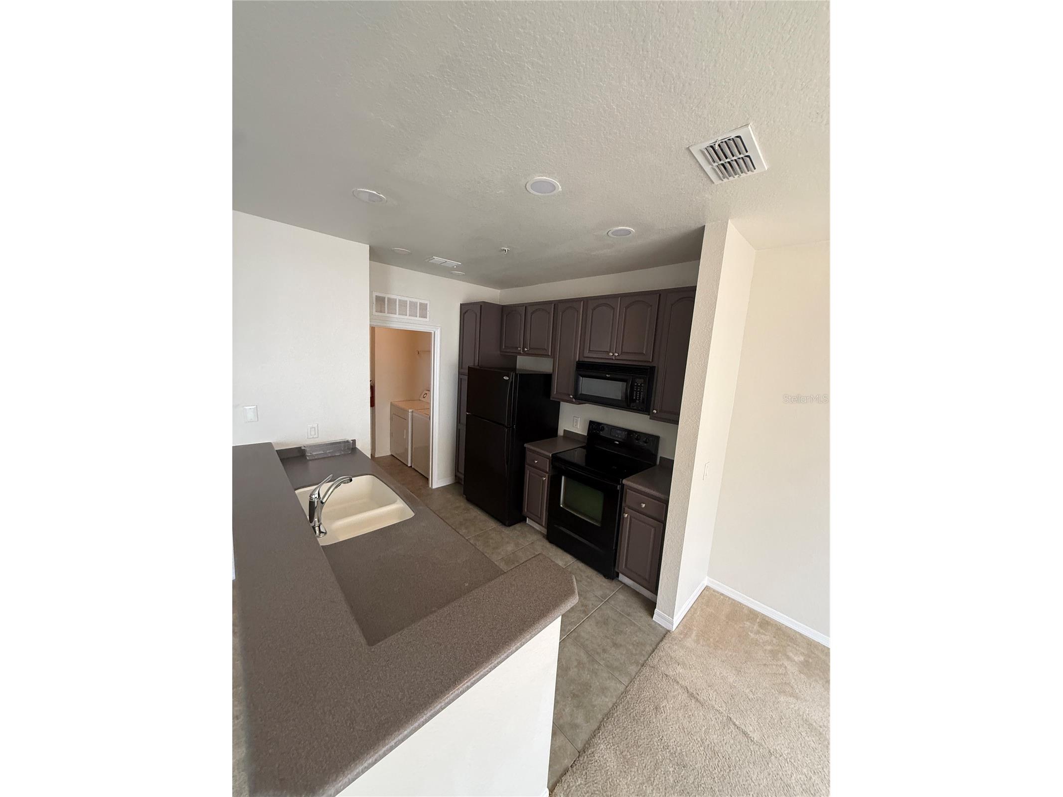 2532 Grand Central Parkway #3 Orlando FL 32839 O6395012 image9