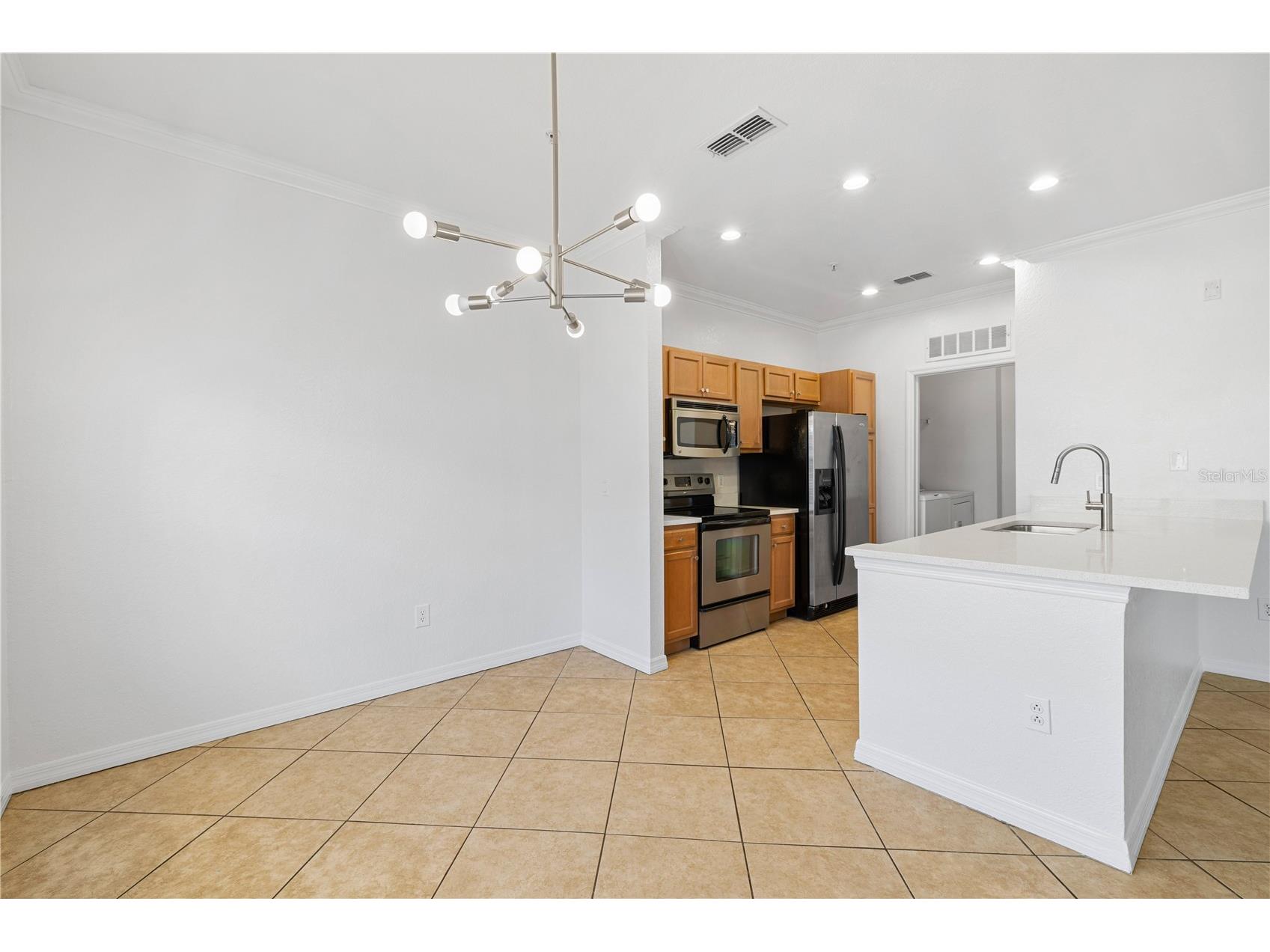 2532 Grand Central Parkway #6 Orlando FL 32839 O6391920 image17