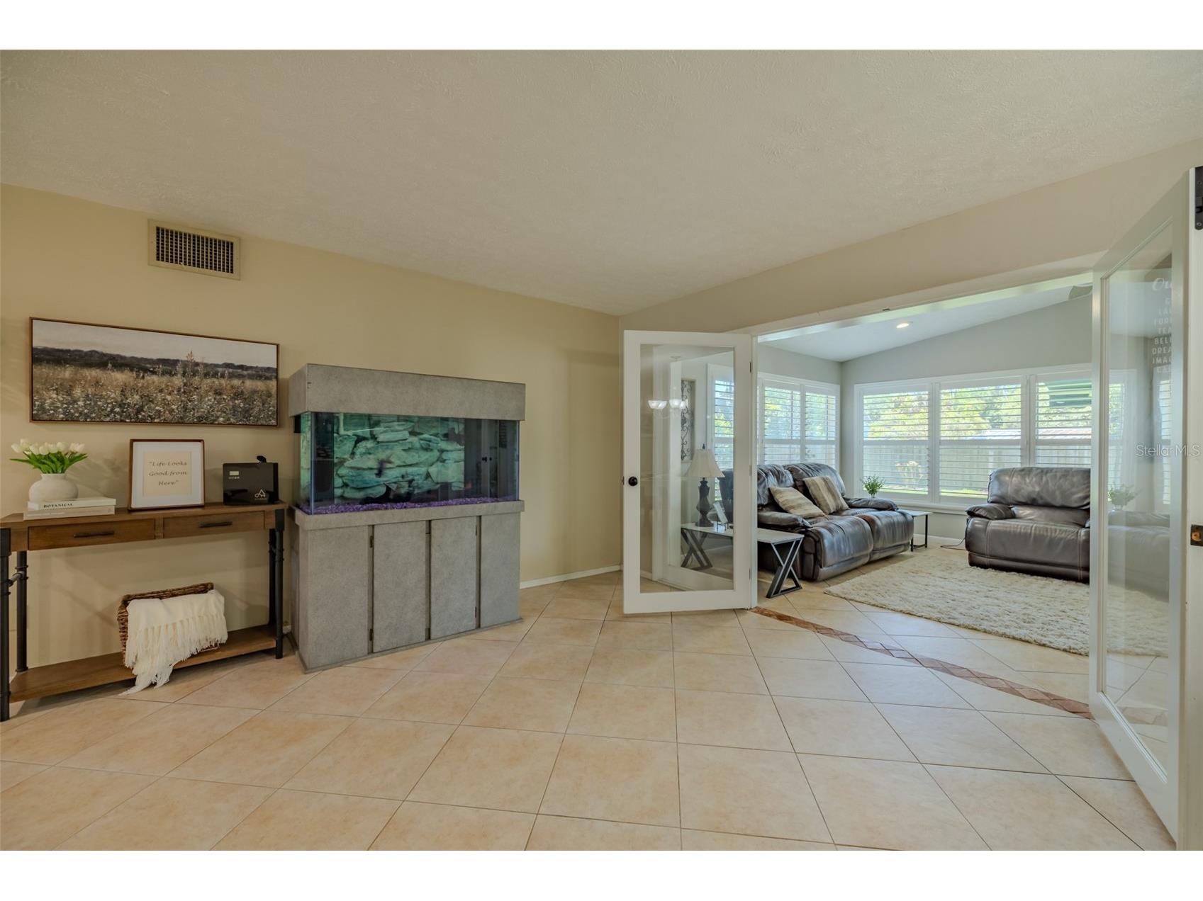 2532 Lake Ellen Lane Tampa FL 33618 TB8509395 image19