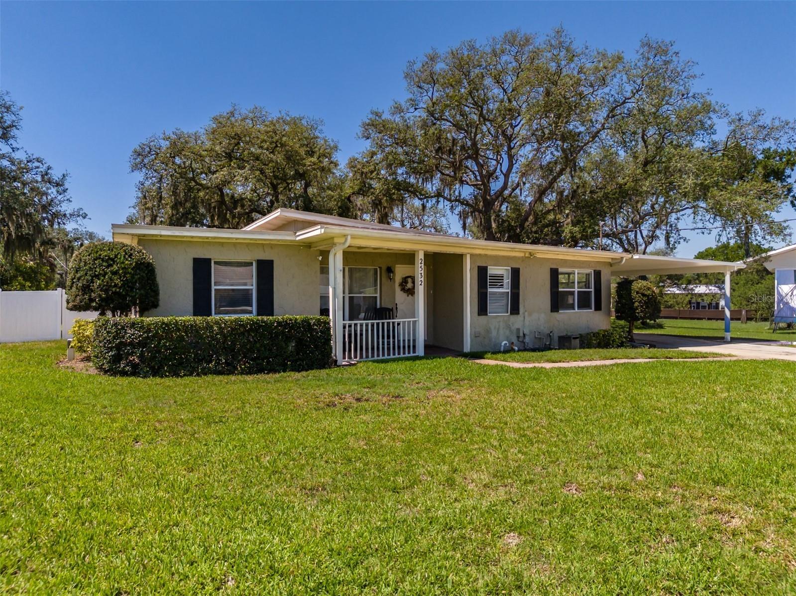 2532 Lake Ellen Lane Tampa FL 33618 TB8509395 image2