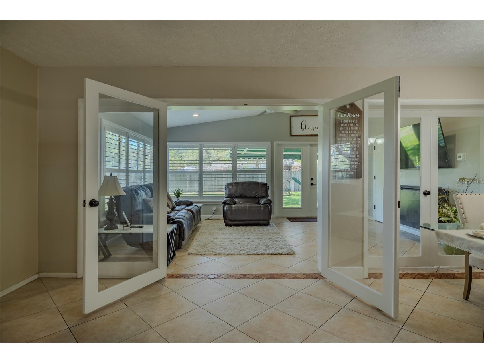 2532 Lake Ellen Lane Tampa FL 33618 TB8509395 image20