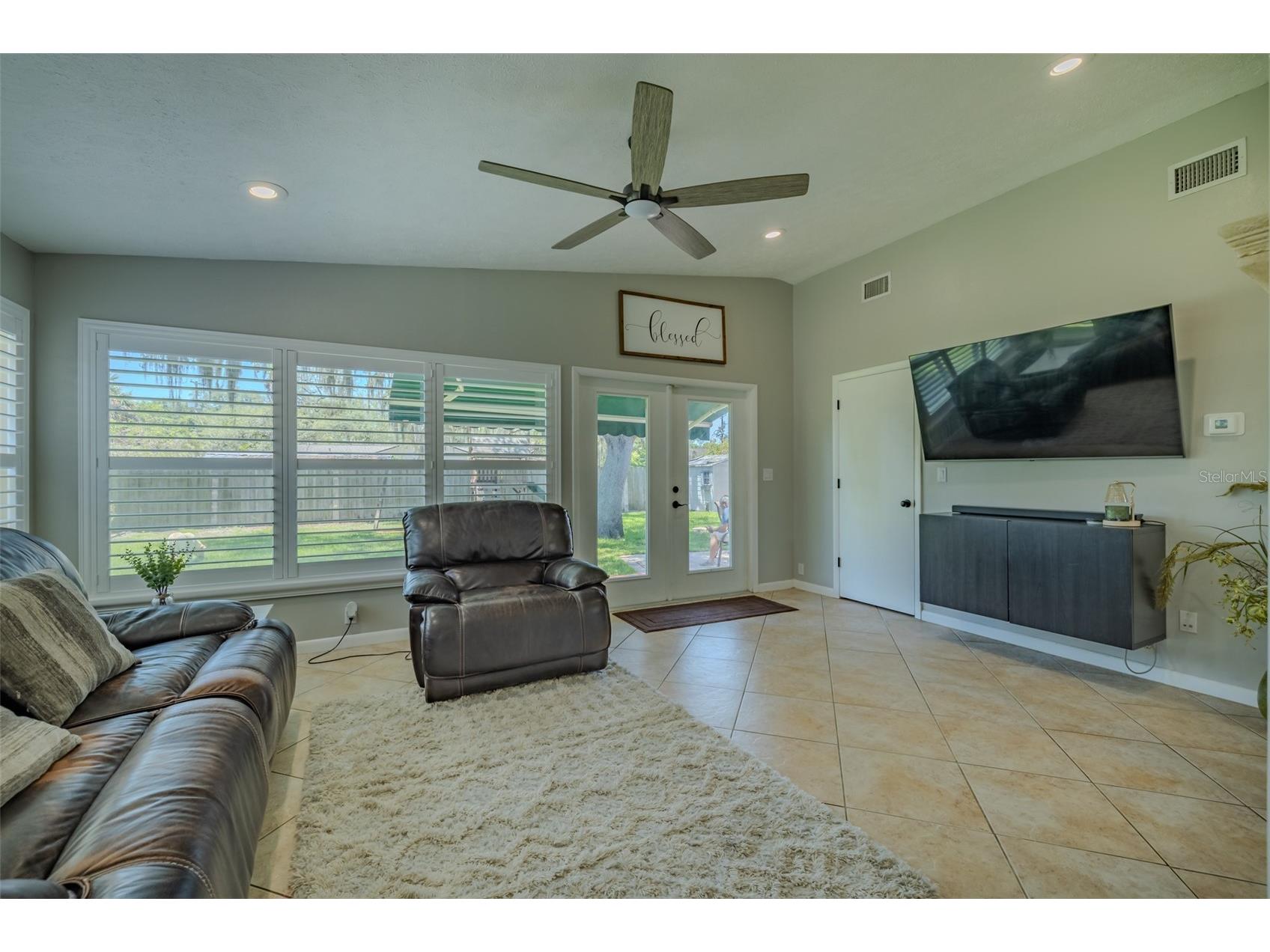 2532 Lake Ellen Lane Tampa FL 33618 TB8509395 image24