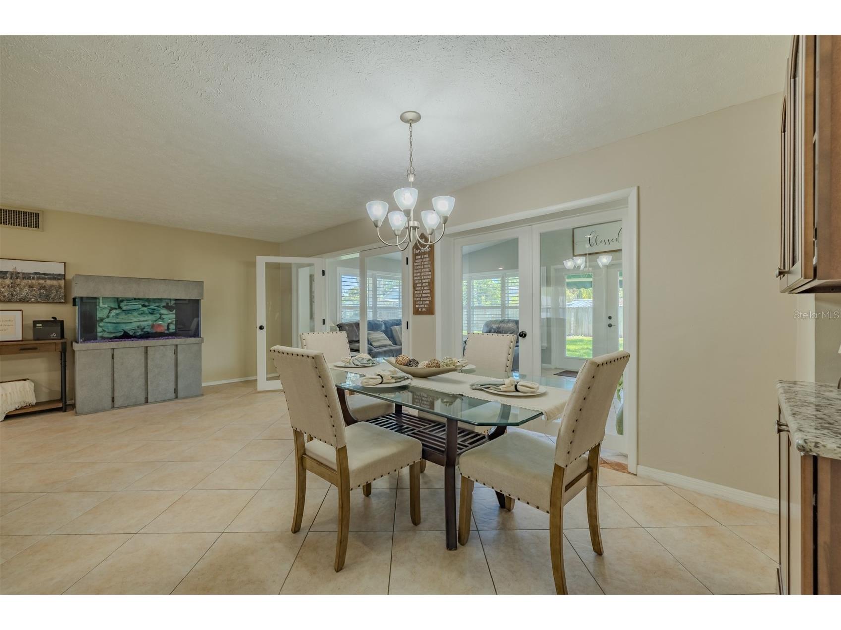 2532 Lake Ellen Lane Tampa FL 33618 TB8509395 image27