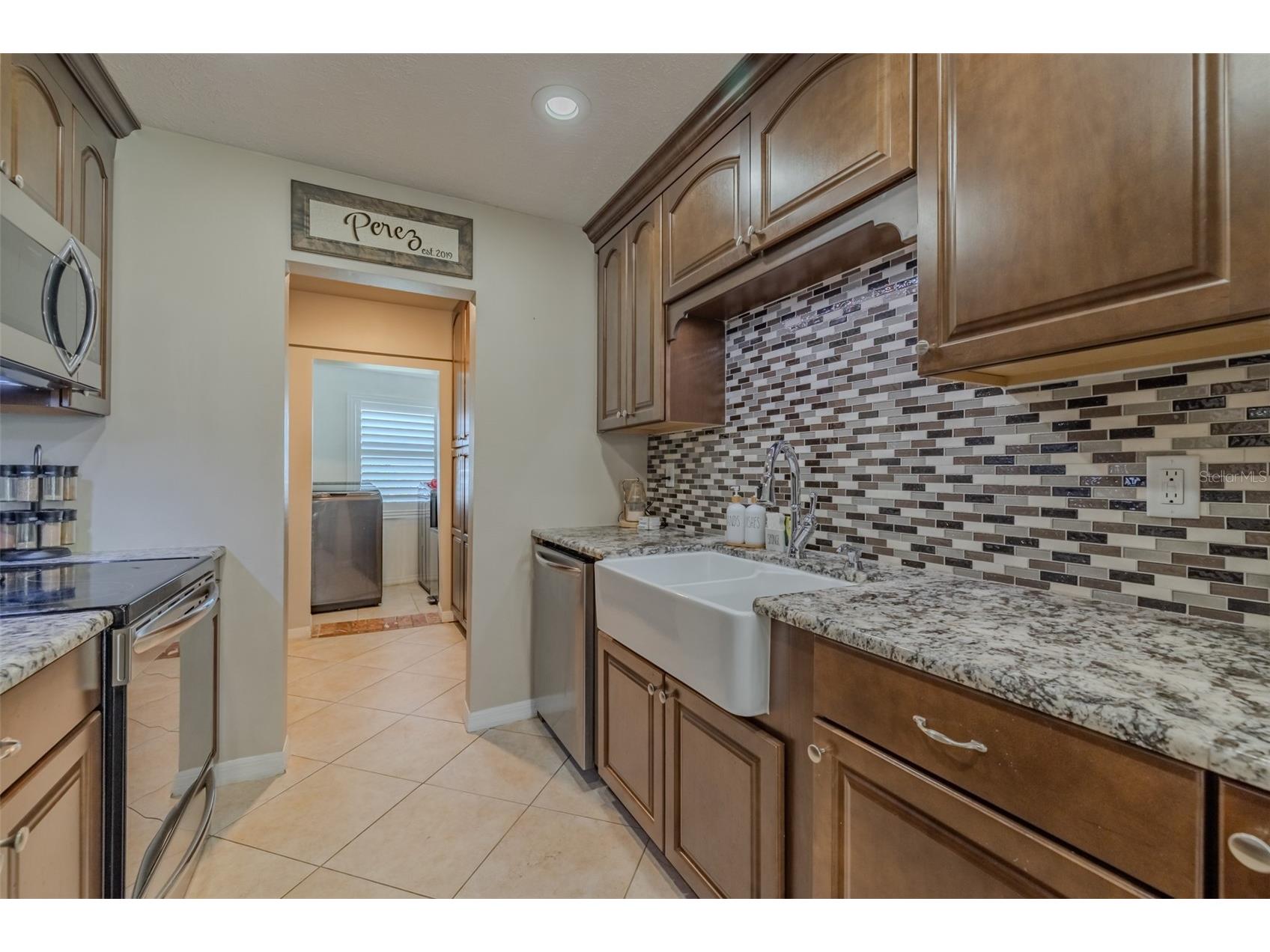 2532 Lake Ellen Lane Tampa FL 33618 TB8509395 image31