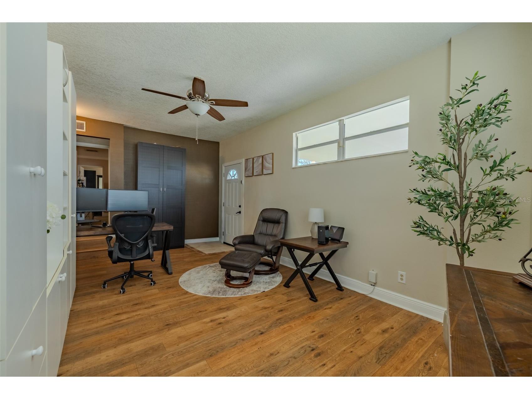 2532 Lake Ellen Lane Tampa FL 33618 TB8509395 image36