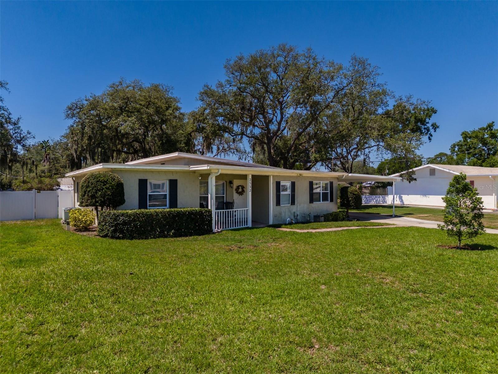 2532 Lake Ellen Lane Tampa FL 33618 TB8509395 image51