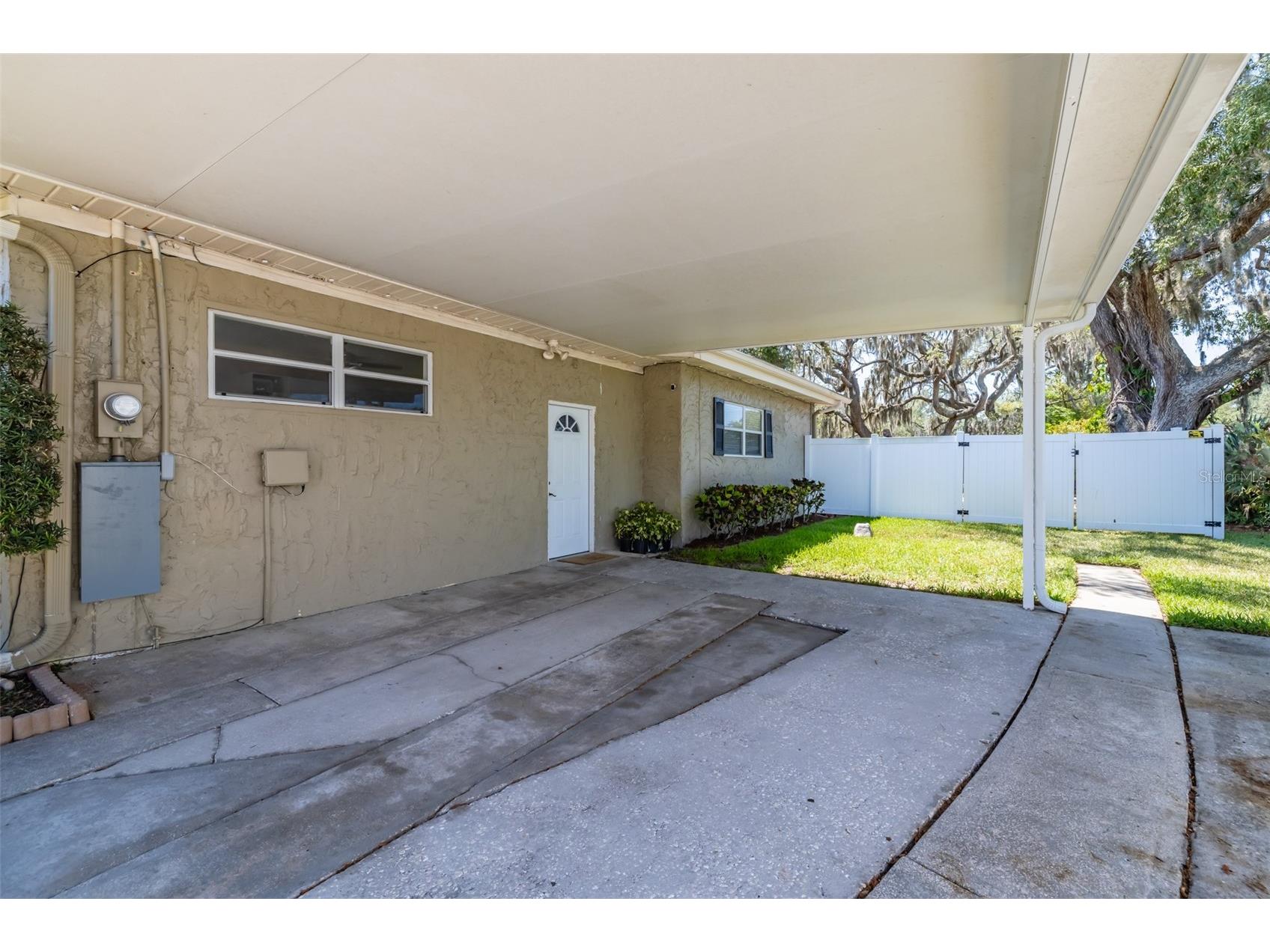 2532 Lake Ellen Lane Tampa FL 33618 TB8509395 image53