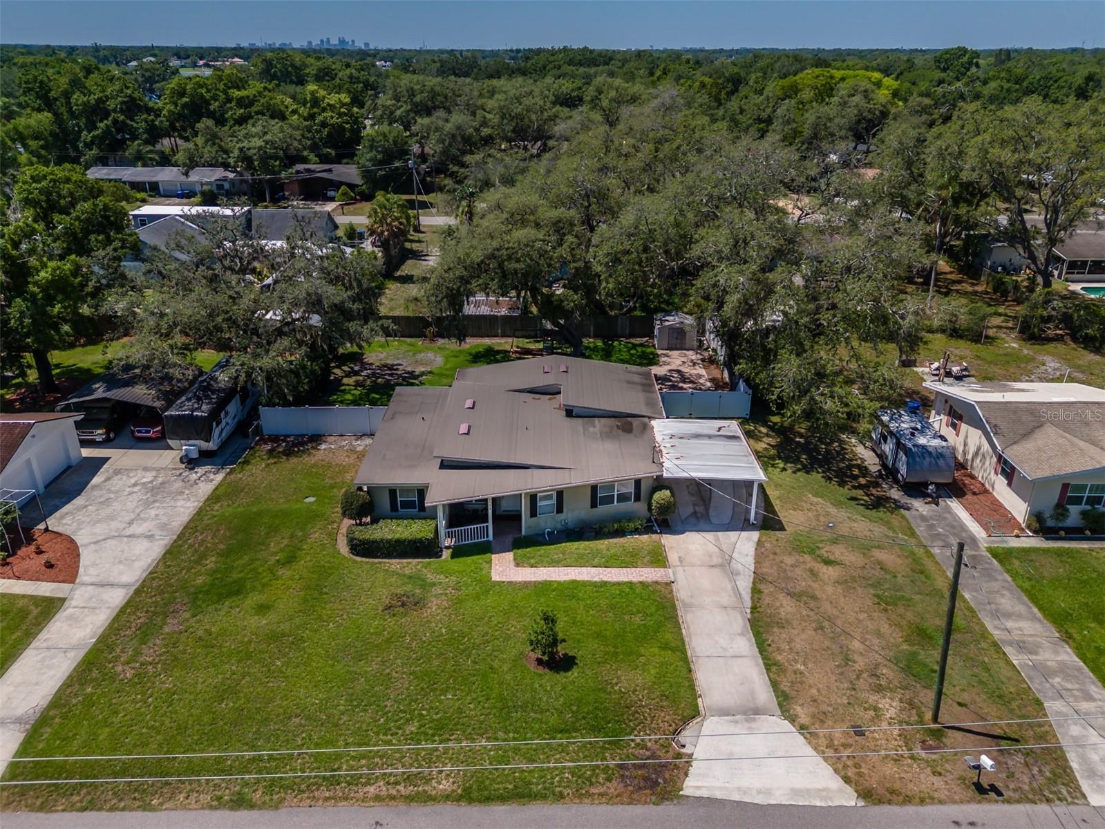 2532 Lake Ellen Lane Tampa FL 33618 TB8509395 image54