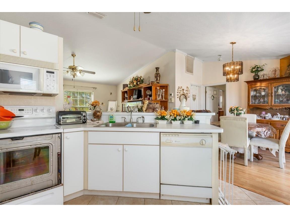 25324 Lychee Court Punta Gorda FL 33955 A4674143 image10