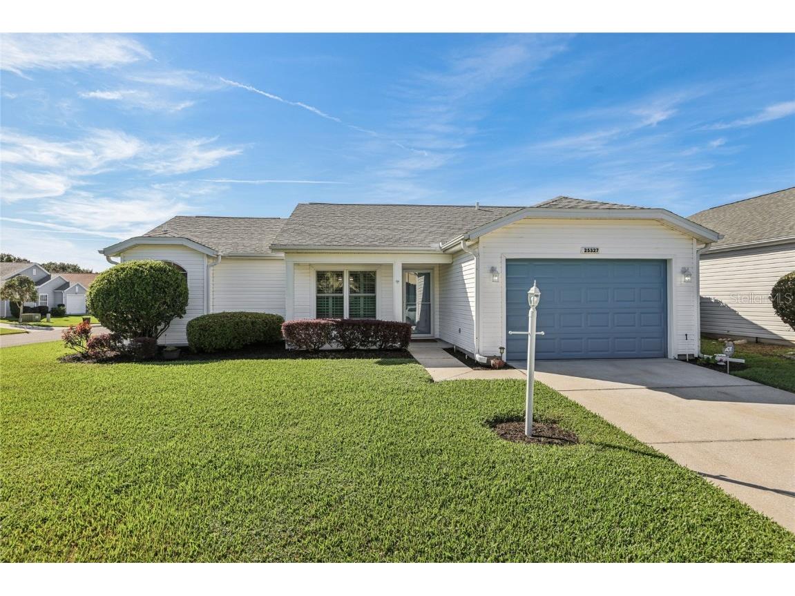 25327 Hibiscus Street Leesburg FL 34748 G5104283 image1