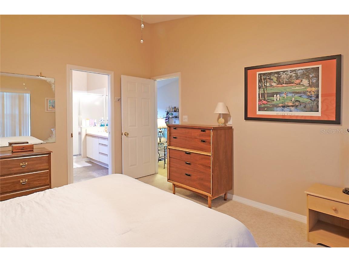 25327 Temple Court Leesburg FL 34748 O6359586 image17