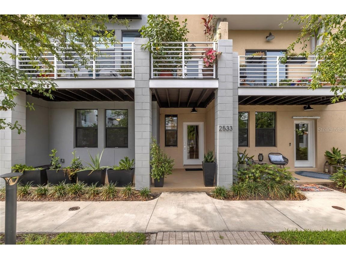 2533 11th Place N Saint Petersburg FL 33713 U8202250 image1