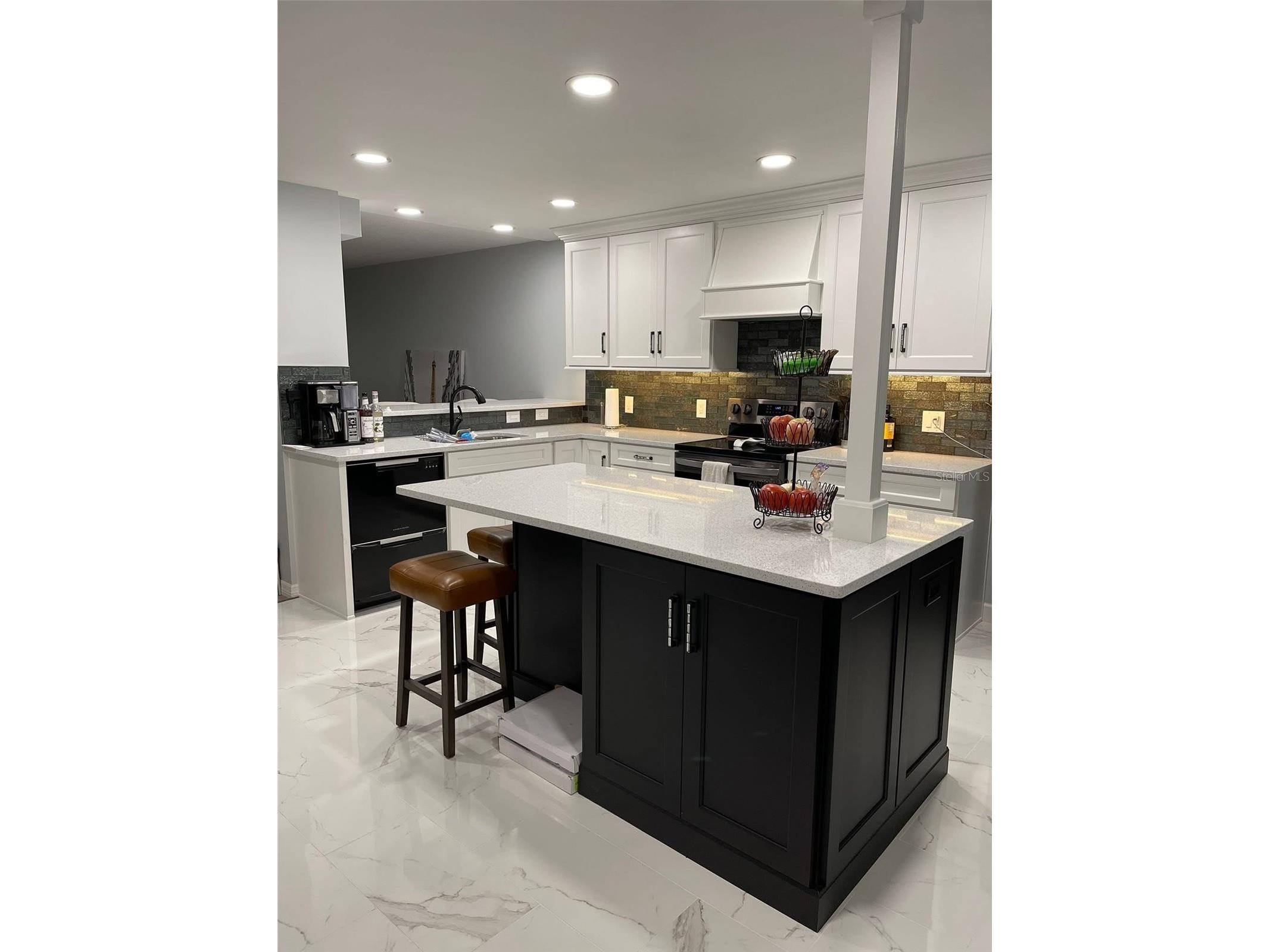 2533 Dolly Bay Drive #203 Palm Harbor FL 34684 - LAKE TARPON TB8386582 image11