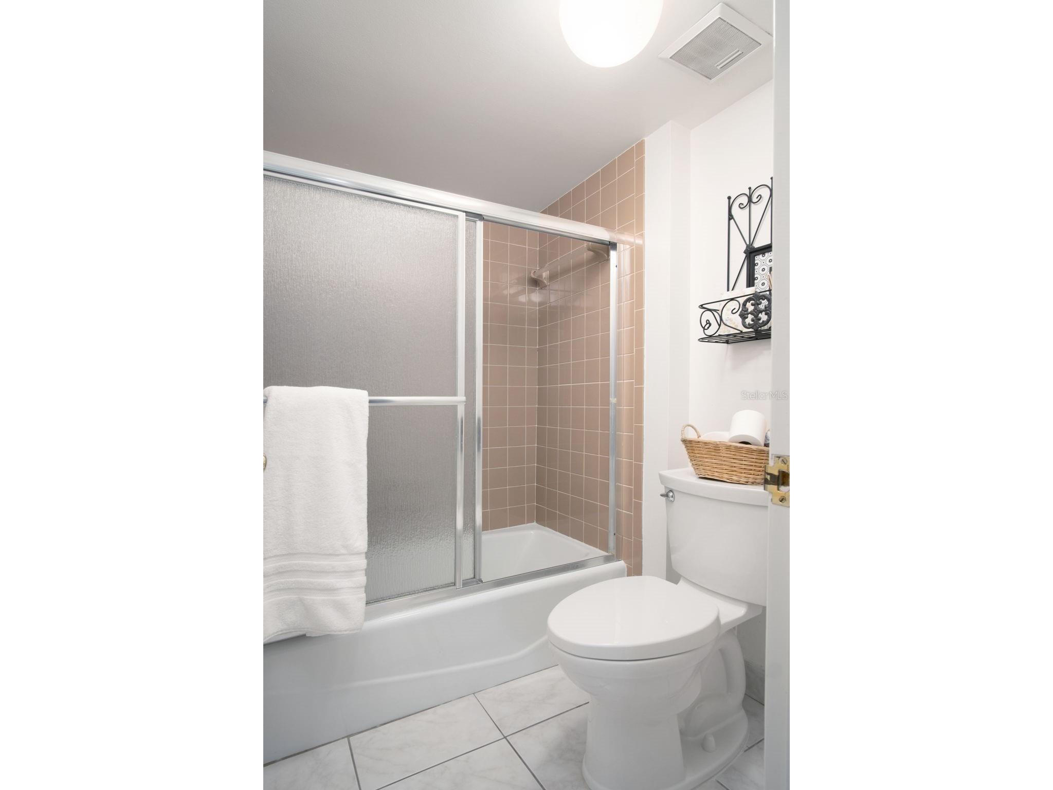 2533 Dolly Bay Drive #203 Palm Harbor FL 34684 - LAKE TARPON TB8386582 image24