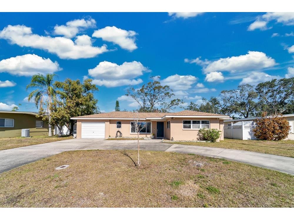 2533 Duncan Drive Belleair Bluffs FL 33770 TB8344990 image1