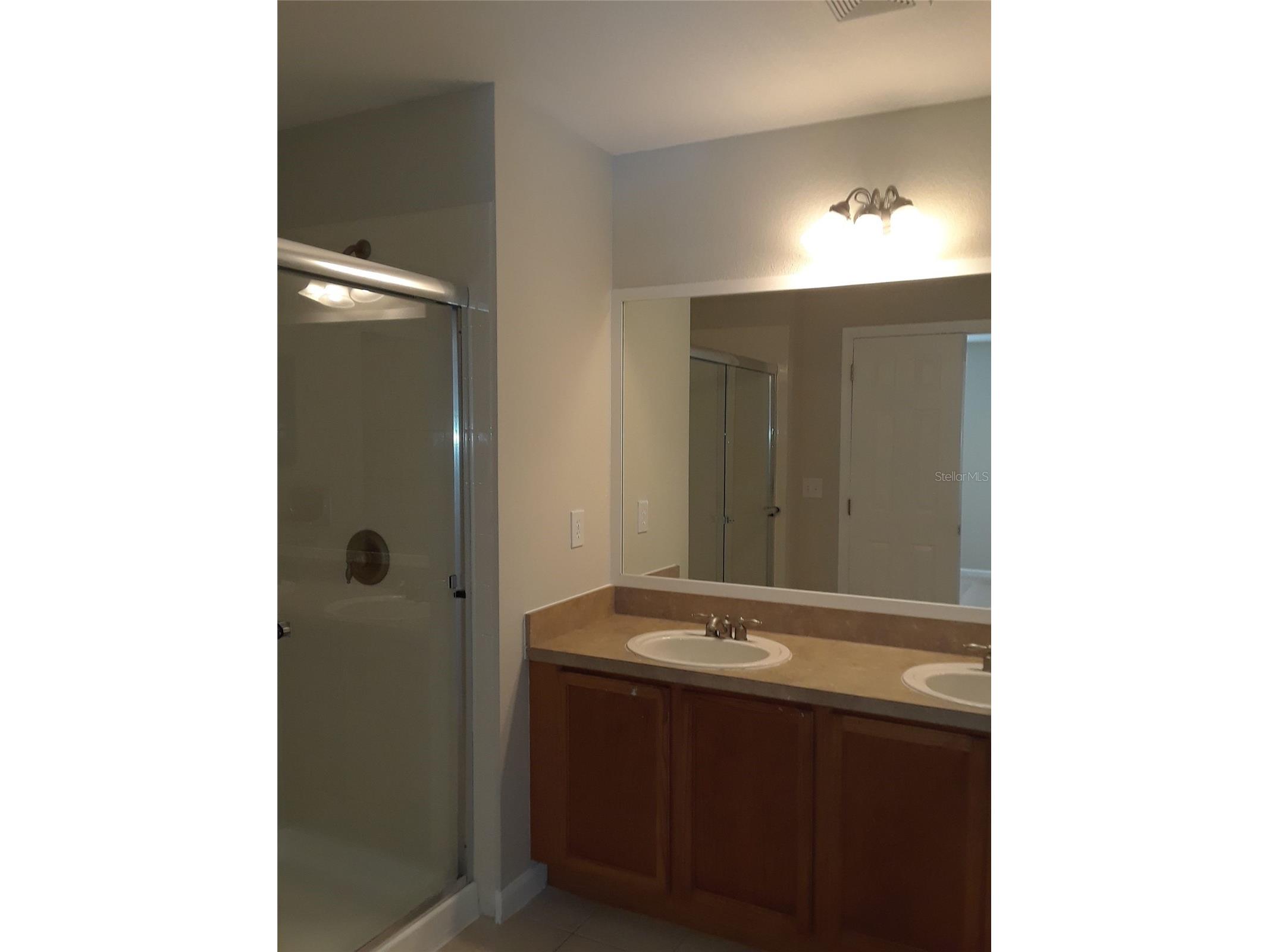 2533 Old Kent Circle Kissimmee FL 34758 O6413133 image35