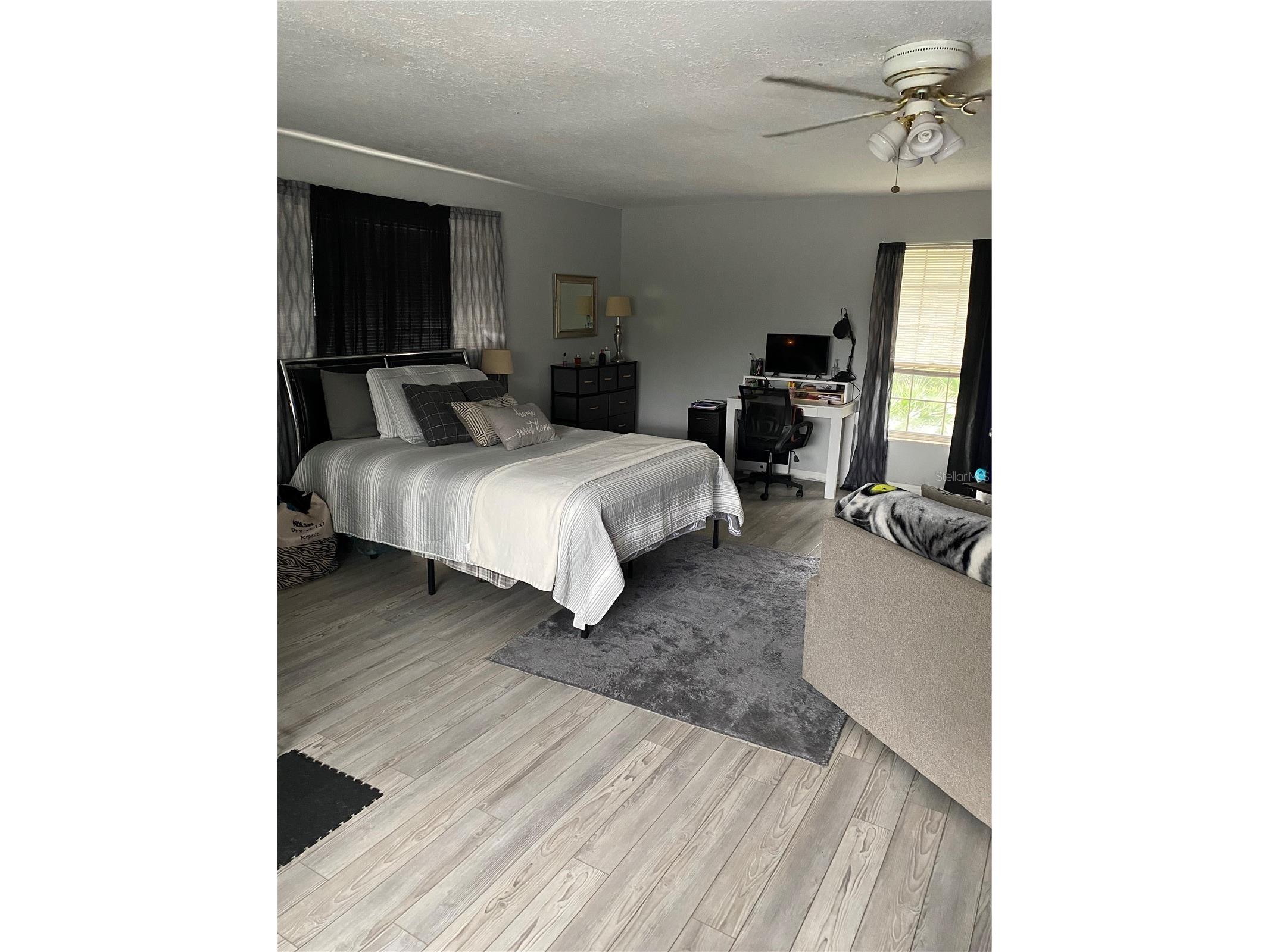2533 W Lake Dr Deland FL 32724 V4949409 image3