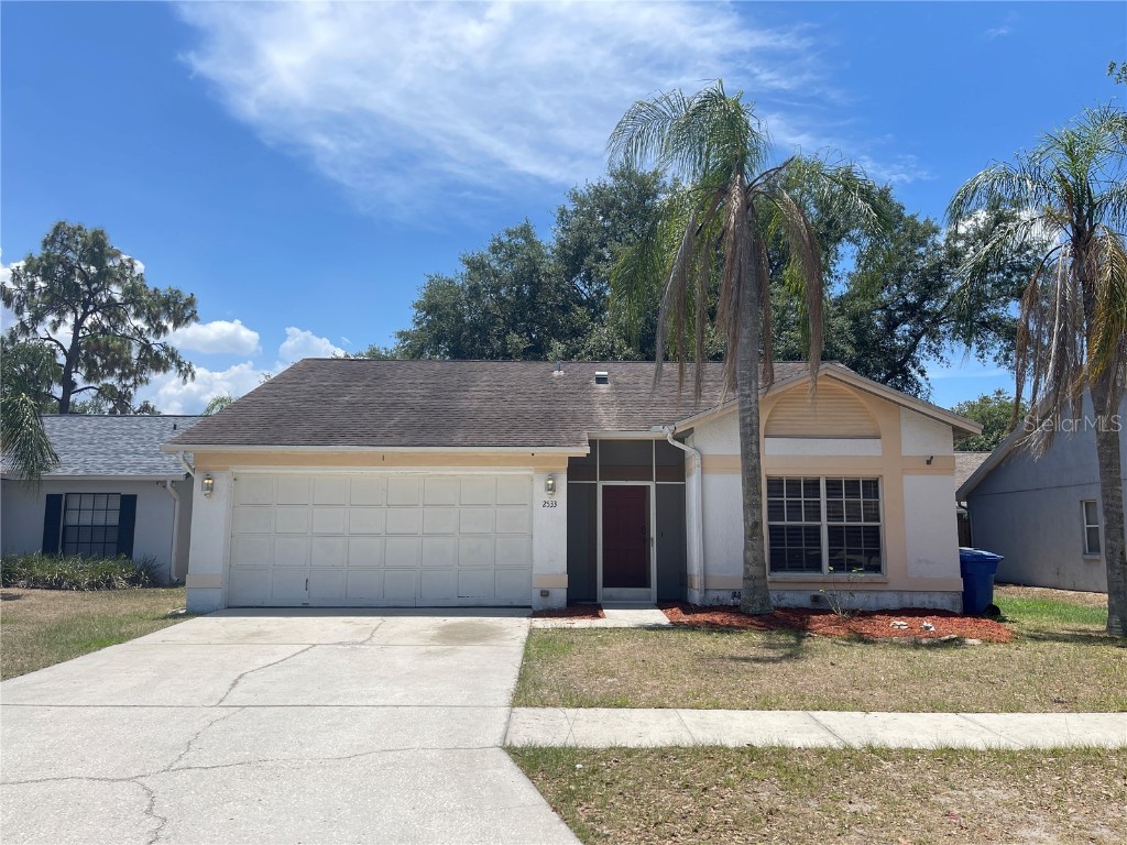 2533 Wrencrest Circle Valrico FL 33596 T3446793 image1