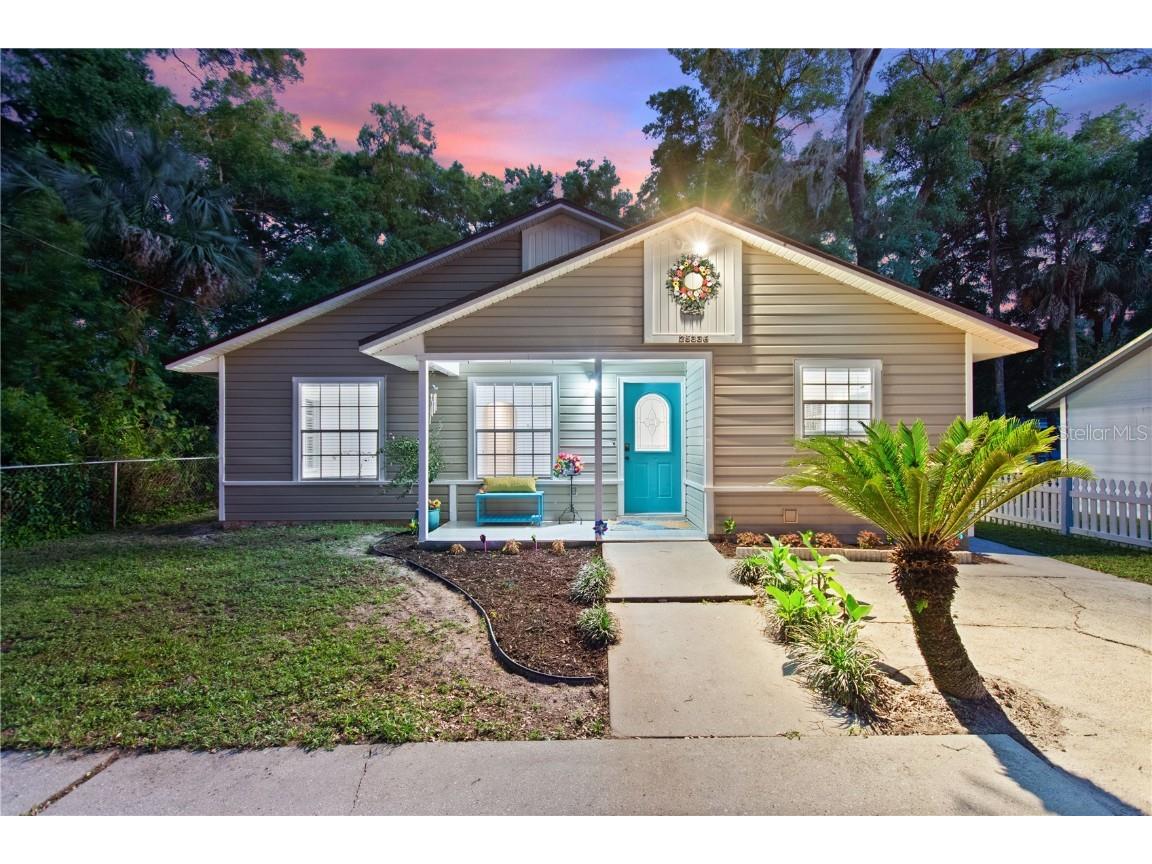 25336 Saint Anne Street Mount Plymouth FL 32776 O6193542 image1